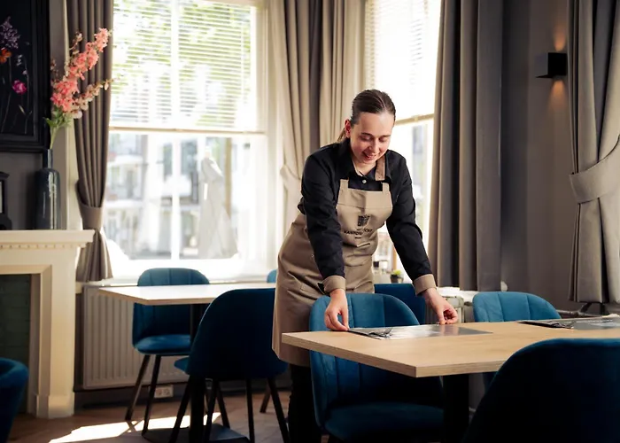 Bed & Breakfast Het Oude Kantongerecht Apeldoorn